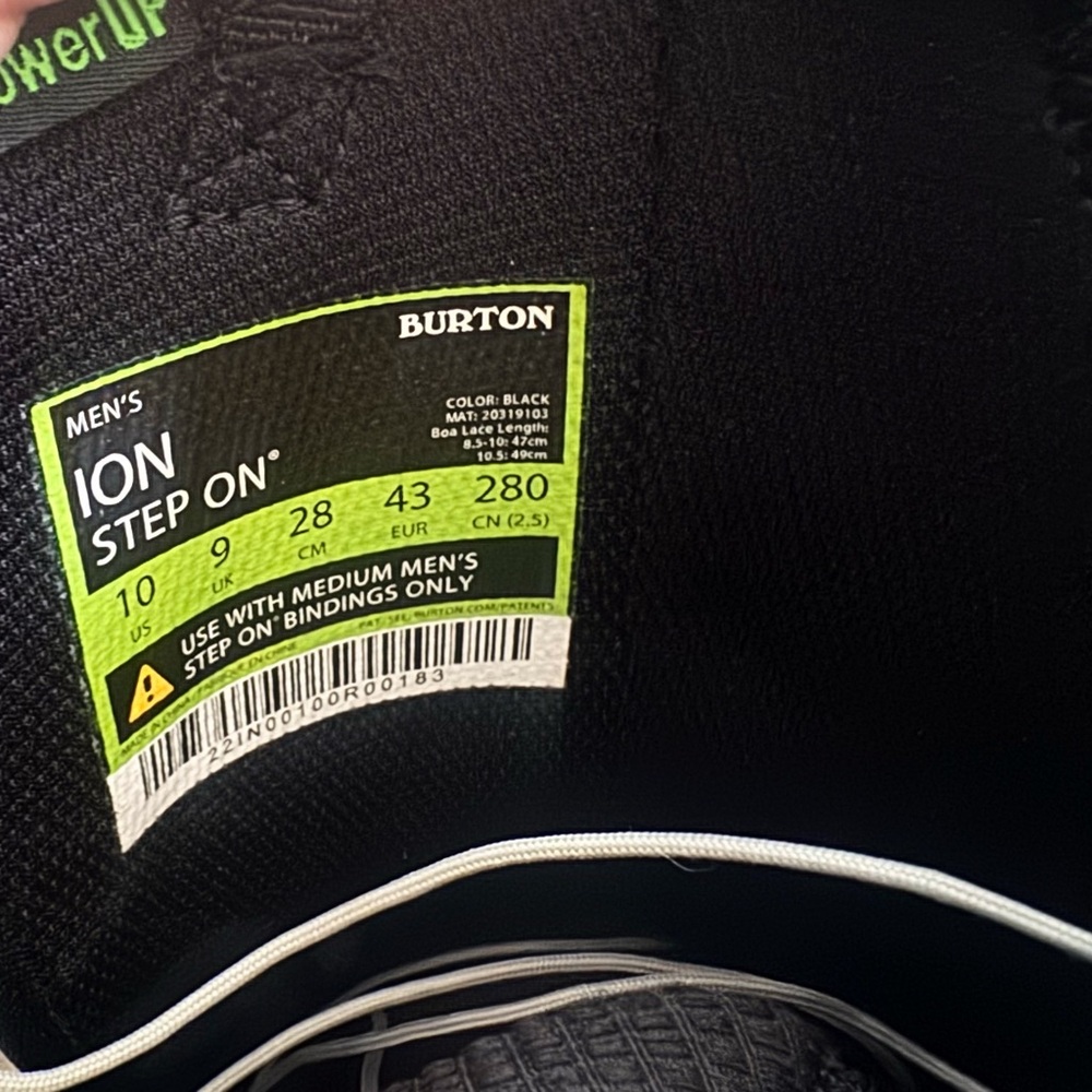 Burton Ion Step On Snowboard Boots Men’s 10 (USA) mint condition - Picture 8 of 9